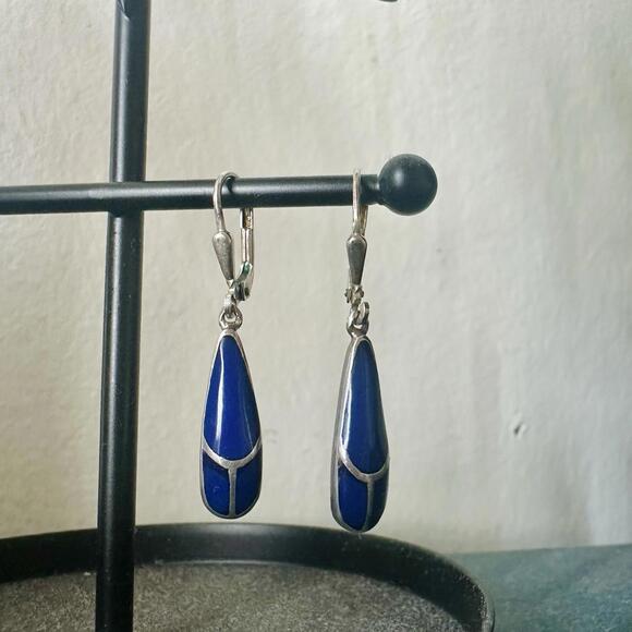 Sterling w Inlaid Blue Lapis .75” Southwest Drop Earrings - Picture 7 of 7
